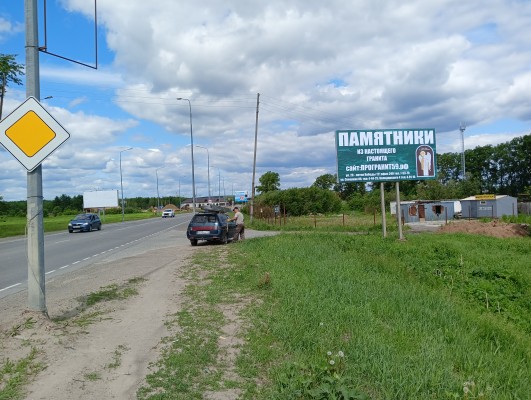 Соликамск, Революции (мост 3), билборд (щит 3х6)